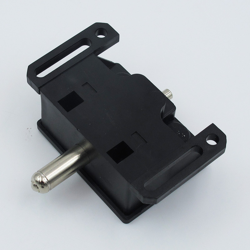 XS1-24 Travel Switch Electroma - огляд і ціна Travel Accessories Manufacturer