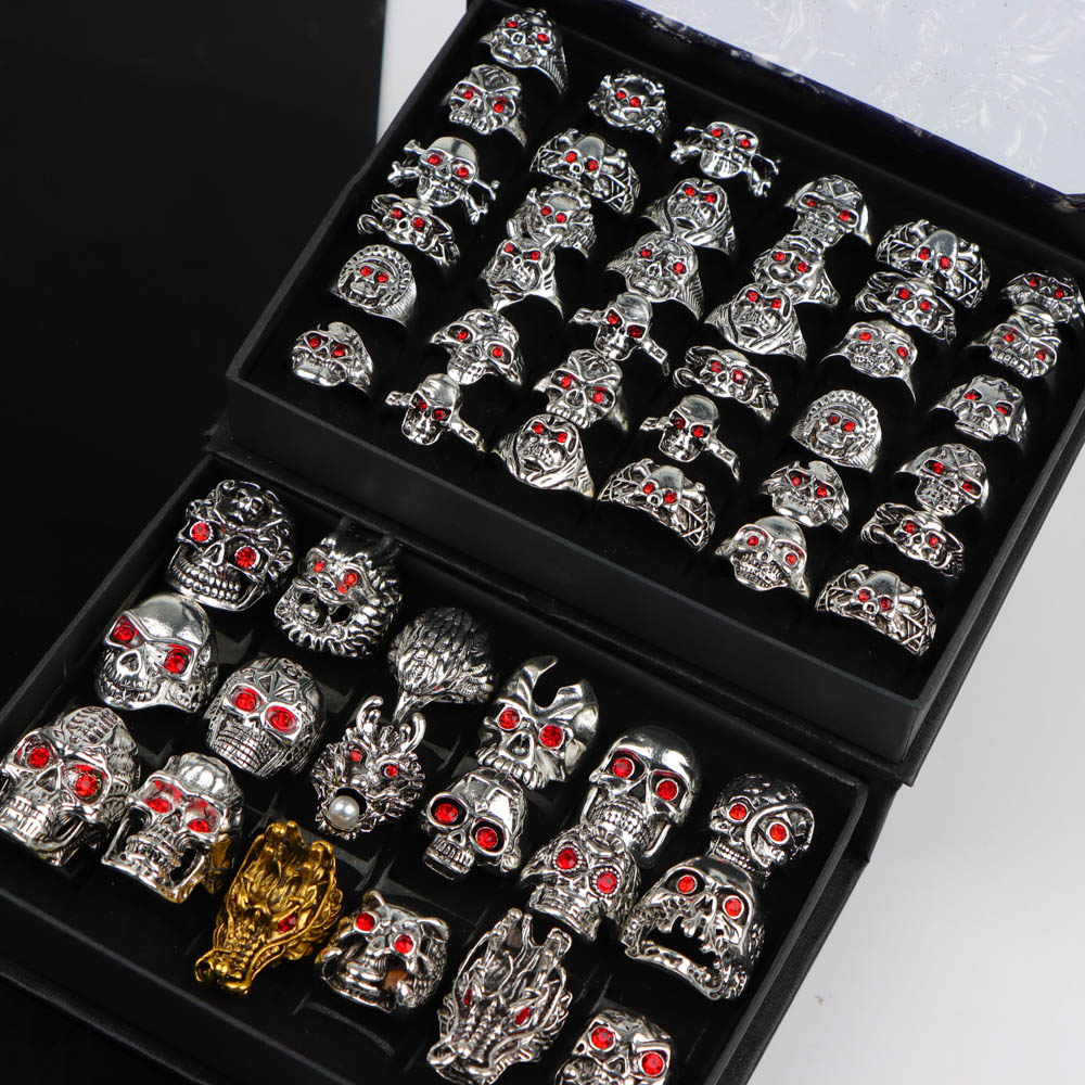10Pcs/Lot Retro Punk Style Red - огляд і ціна Travel Accessories Gifts For Men