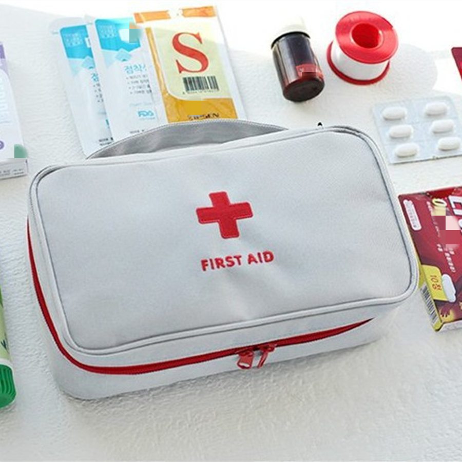 Health Medicine First Aid Kit  - огляд і ціна First Aid Travel Kit