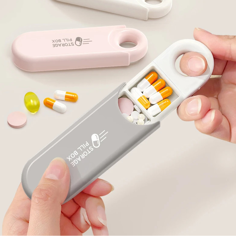 Portable Colorful 3 Spaces Med - огляд і ціна First Aid Travel Kit