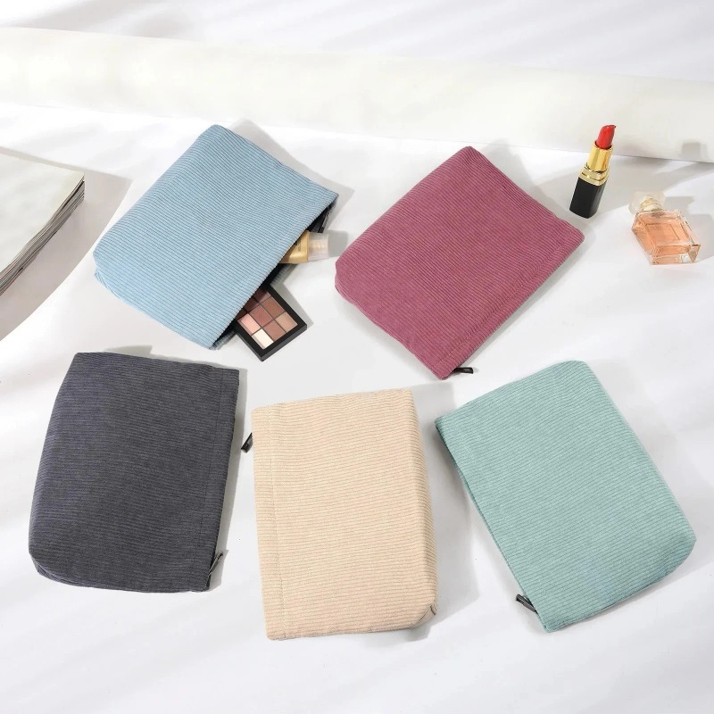 Corduroy Travel Cosmetic Bag P - огляд і ціна Travel Z